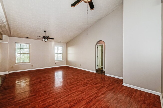 Photo - 2043 Glendora Dr