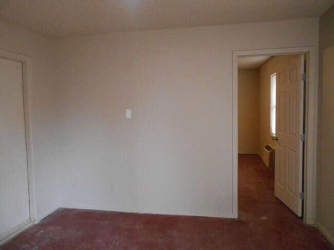 Photo - 5302 22nd St