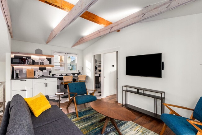 Photo - 71 Randolph St NE Unit ID1407702P