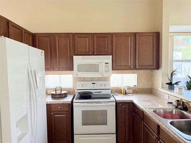 Photo - 4965 SW 153rd Ave