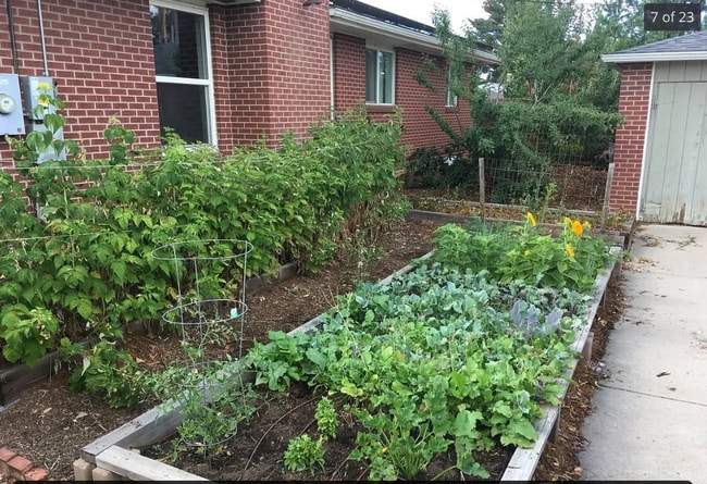 Photo - 470 S 39th St