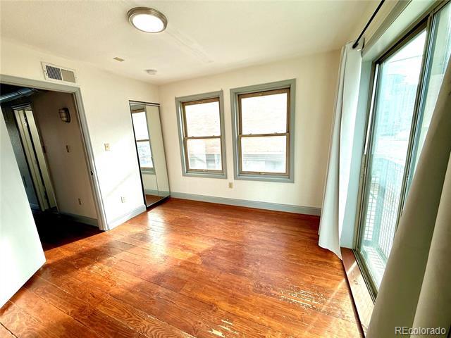 Building Photo - 1123 21st St