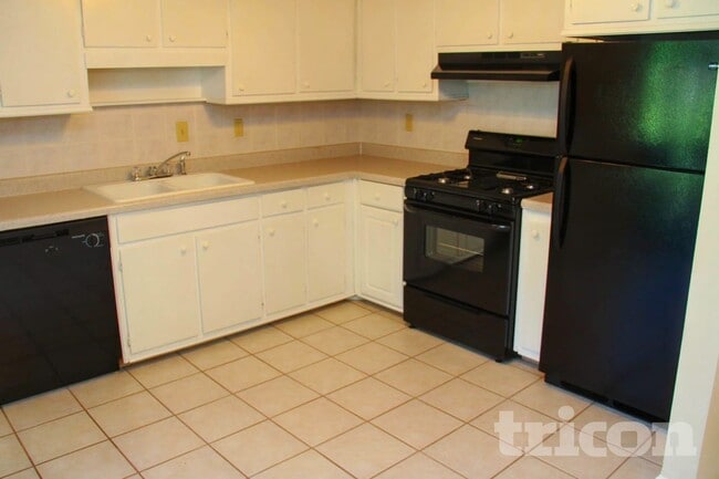 Photo - 3516 Estes Park Dr SW