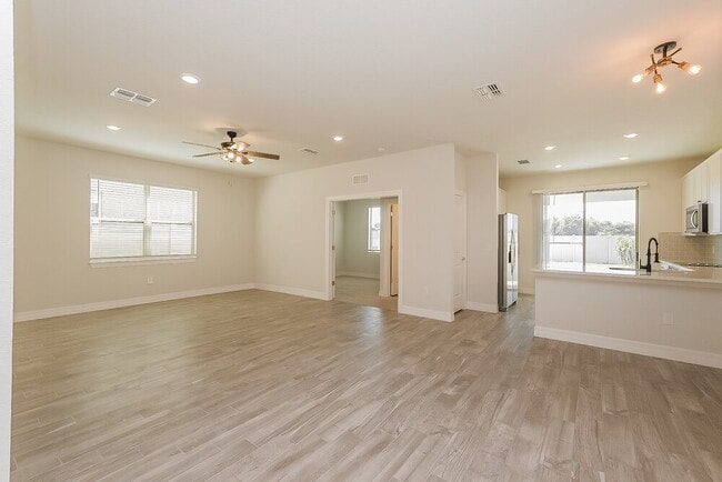 11413 Green Harvest Dr.