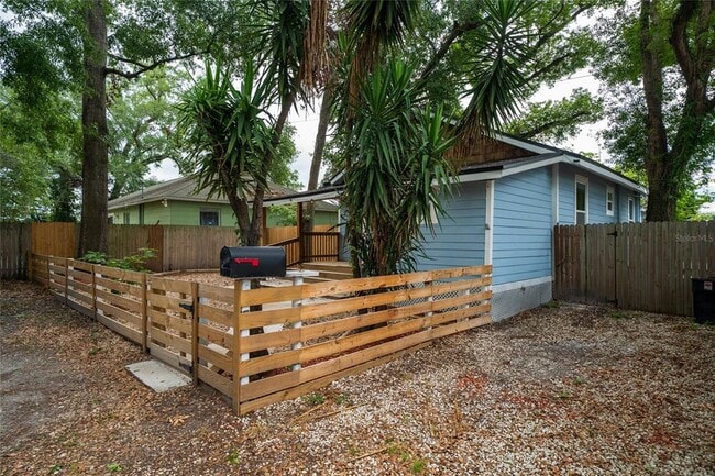 Photo - 6704 N Taliaferro Ave