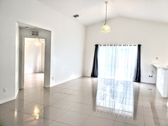 Living Room - 11436 Rouse Run Cir