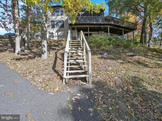 Photo - 1489 Bearcat Cove