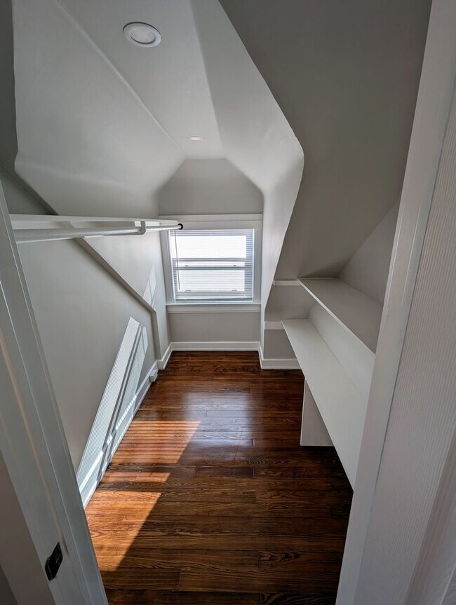 Photo - 2145 Slane Ave Unidad 2145 Slane Ave Apt #2