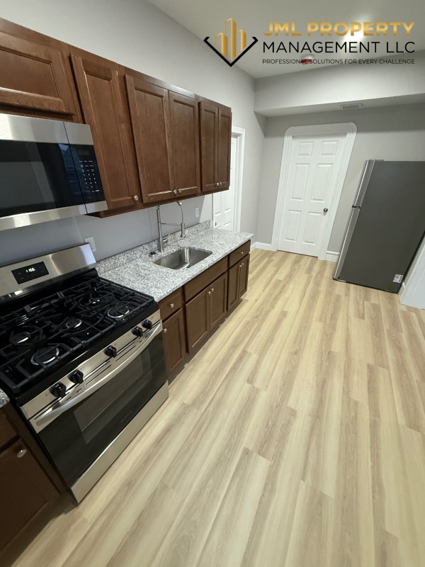 Building Photo - 81 Swindells St Unit 2