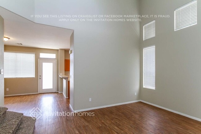 Photo - 1620 Remembrance Hill St