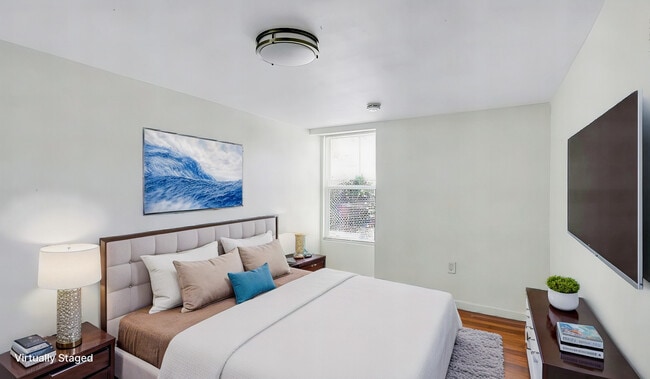 Photo - 2737 Stuart Dr