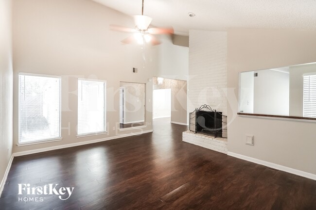 Photo - 7311 Las Brisas Dr