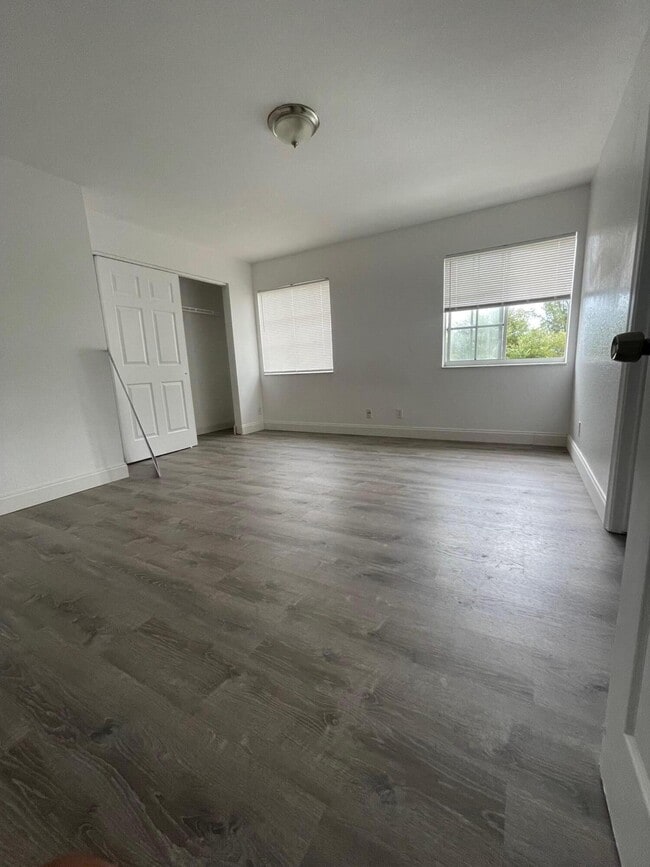 Photo - 1161 Colonial Palms Way