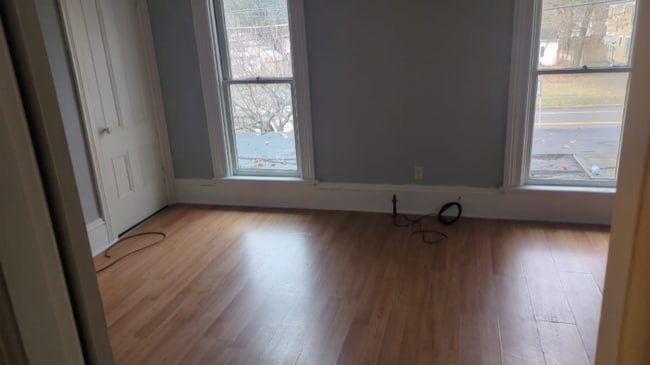 Photo - 103 Main St Unit 103