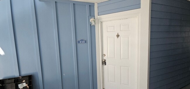 Photo - LAKE MARY: Gated Community of Regency Park AVAILABLE APRIL 10th! Unit 113