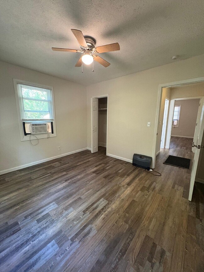 Photo - 1207 West Dr