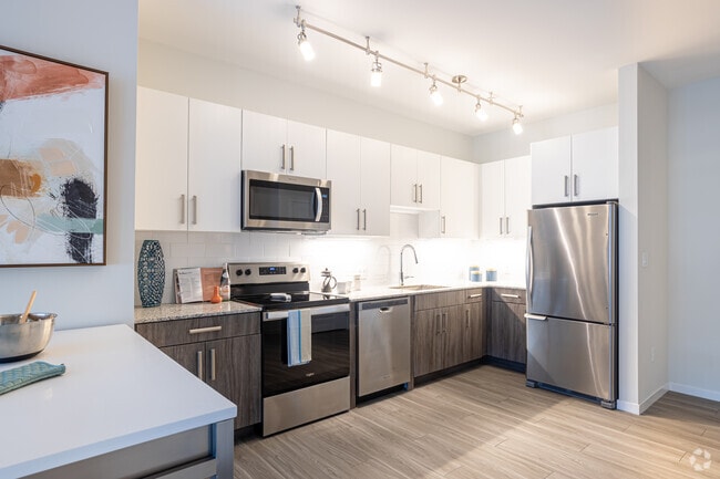 1BR, 1BA