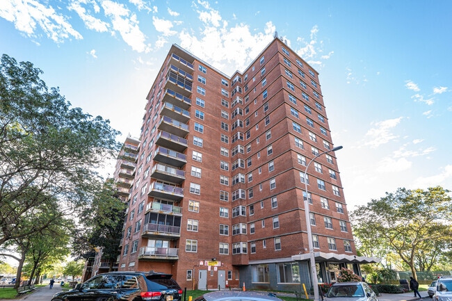 Photo - Rochdale Village