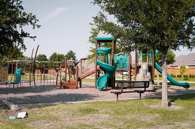 Photo - 1995 Diorite Ln