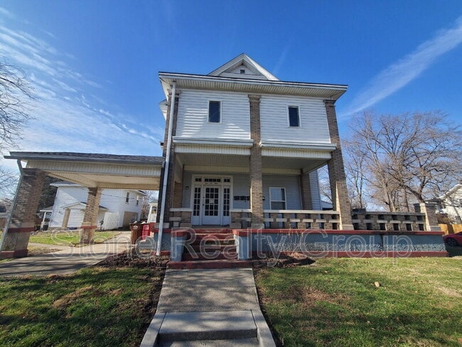 Photo - 509 S 5th St Unit Apt 4