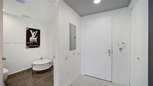 Photo - 465 Brickell Ave Unit 2704