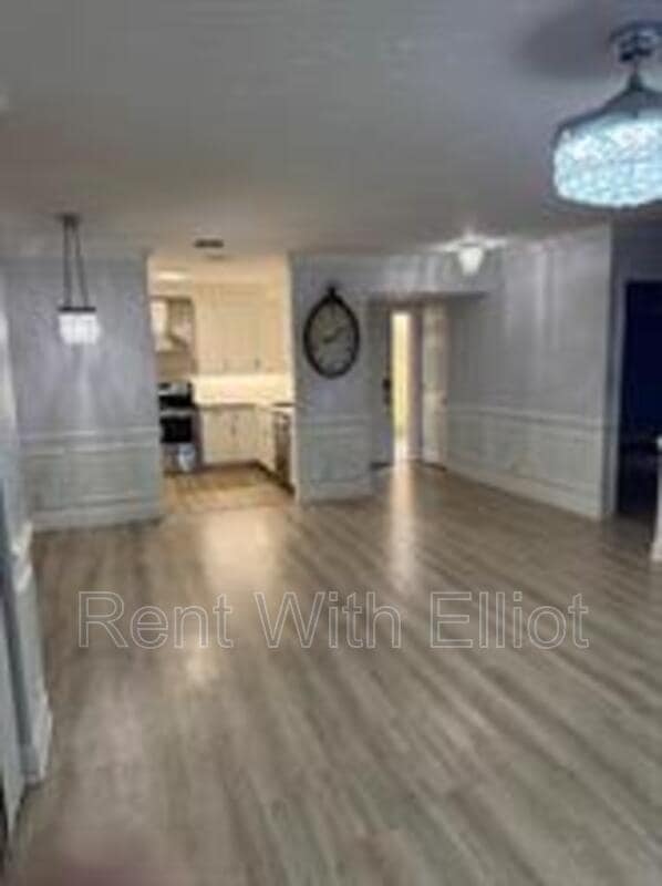 Photo - 655 SW 111th Way