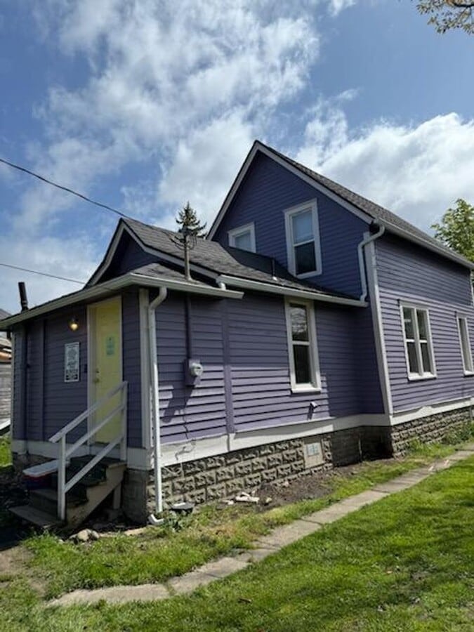 Photo - 4-Bedroom House in Lettered Streets Neighborhood Available in May!