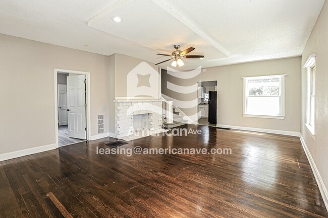 Photo - 111 Spruce Ave