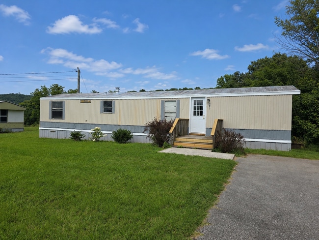 Building Photo - 1493 Hickory Valley Rd