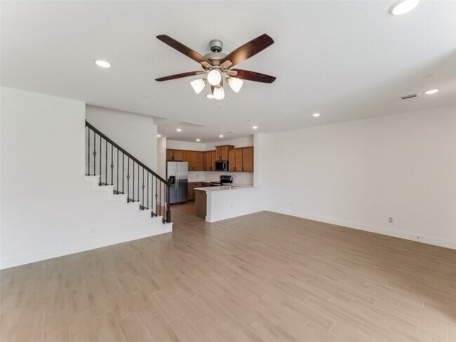 Building Photo - 2230 Memory Oaks Dr