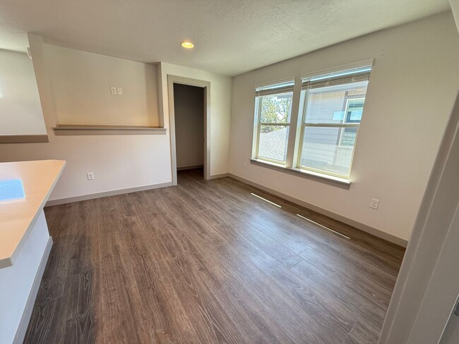 Photo - 50% Off First Month's Rent! 1 Bed/1 Bath ADU on Bend's Eastside - Cessna Drive