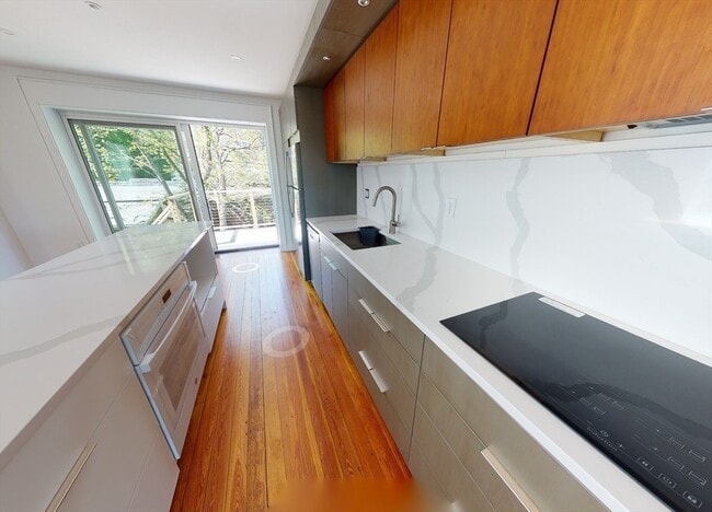 Photo - 15 Colbourne Crescent Unidad 3