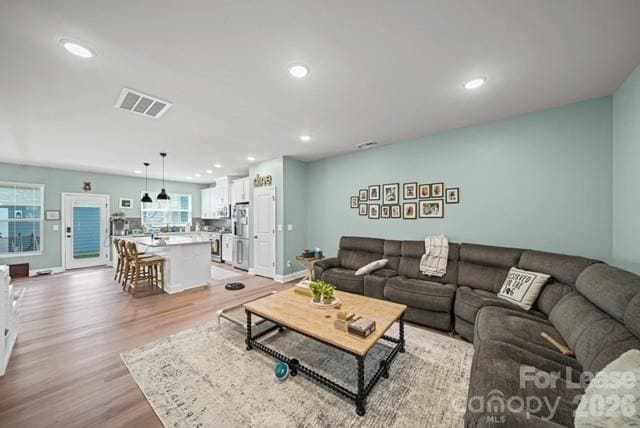 10037 Mamillion Dr
