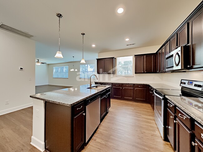 Photo - 4800 Horatio Ct