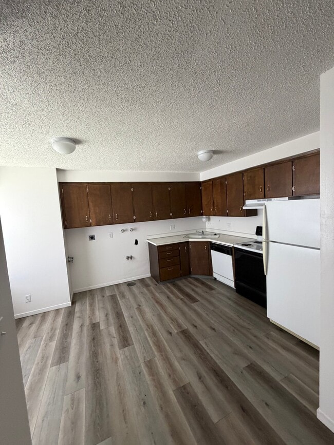 Photo - 770 E 275 N Unit 770 N 275 E