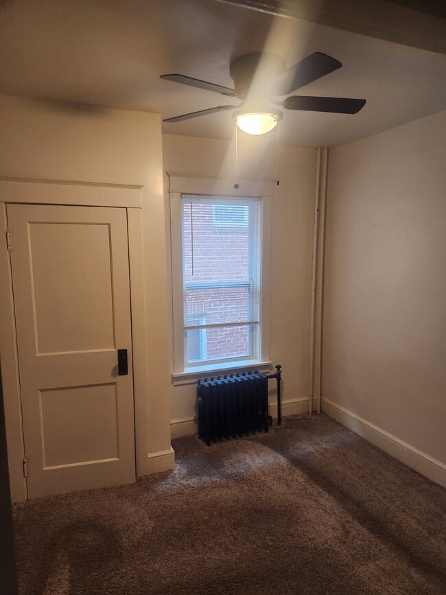 Photo - 700 Benton St Unit Apt 2