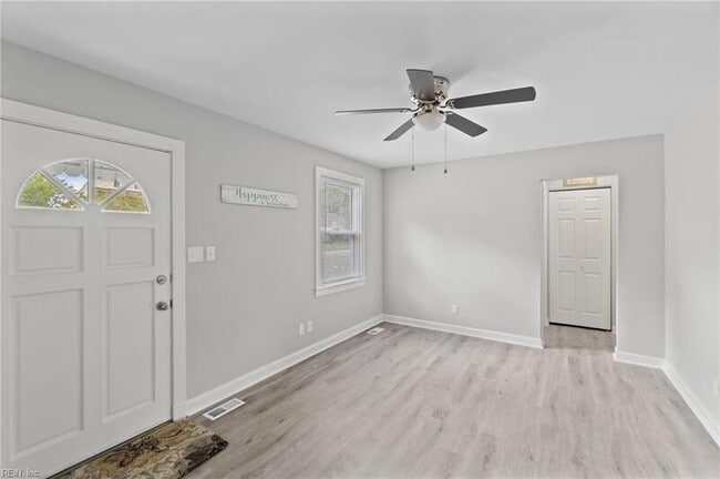 Photo - 218 Beechwood Ave