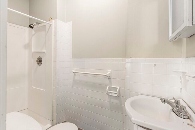 Photo - 58 Appleton St Unidad 2