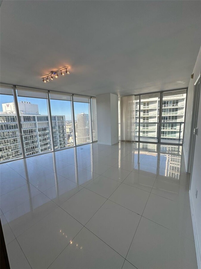 Photo - 495 Brickell Ave Apartamento Unidad 5110