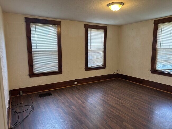 Photo - 32 Main St Unit 1