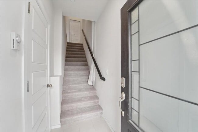 Photo - 2 bedroom in Mountlake Terrace WA 98043