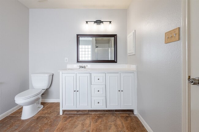 Building Photo - 15823 Kings Cypress Ln