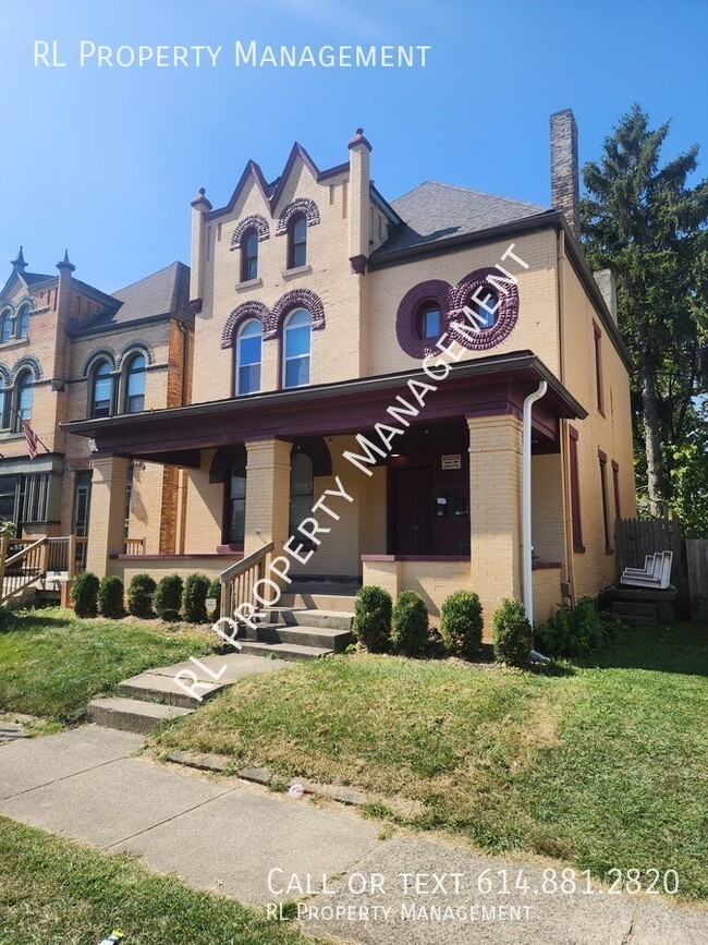 WAIVED APPLICATION FEES AND WAIVED FIRST F... - WAIVED APPLICATION FEES AND WAIVED FIRST F... Townhome