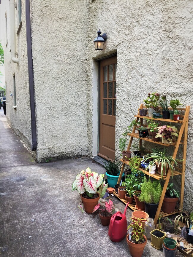 Photo - 1823 Robert St Unit B