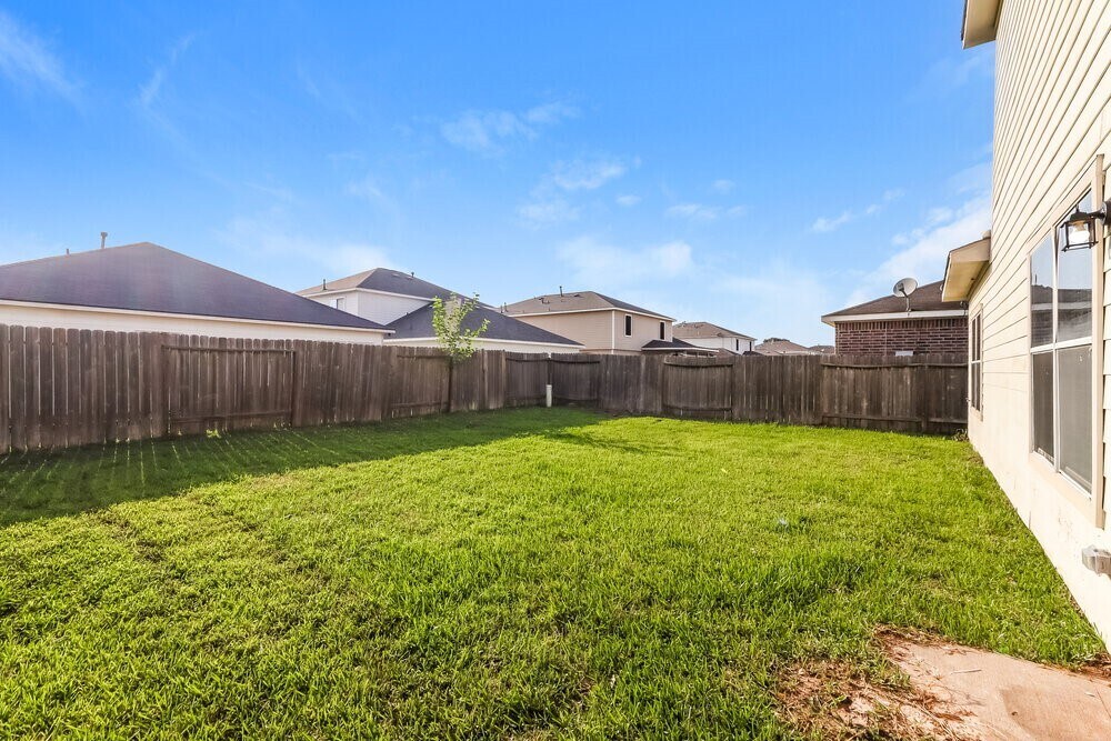 Photo - 2723 Durham Chase Ln