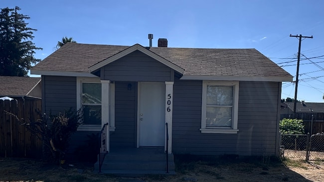 Building Photo - 506 S Washington St Rental