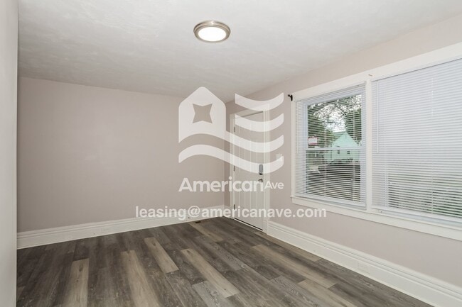 1119 Lincoln Ave