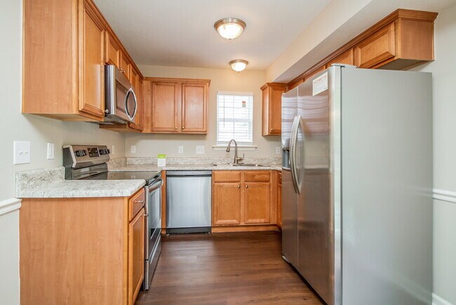 Photo - 1031 Tom Hailey Blvd