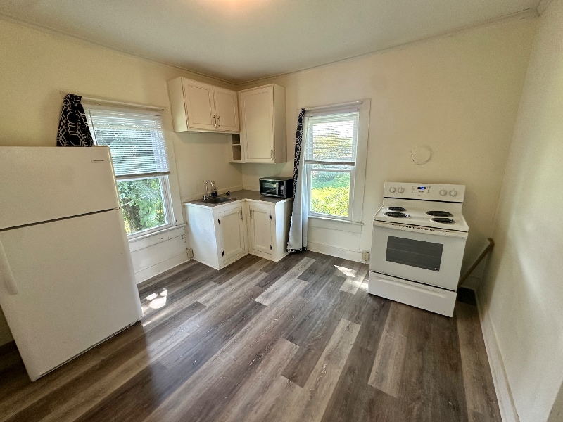 Photo - 420 Greensboro St Unidad B