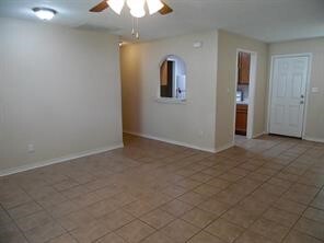 Photo - 204 W Worsham St